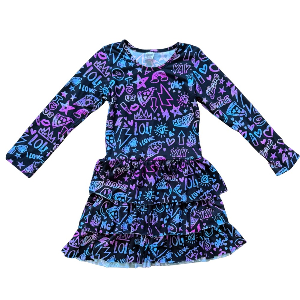 Too Sweet Girl’s long sleeve graffiti Dress Size 6x in excellent condition